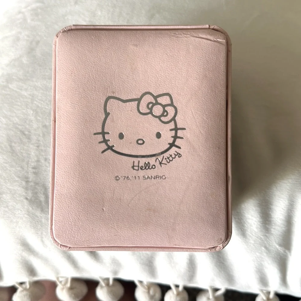 Hello Kitty Watch - Picture 4 of 4